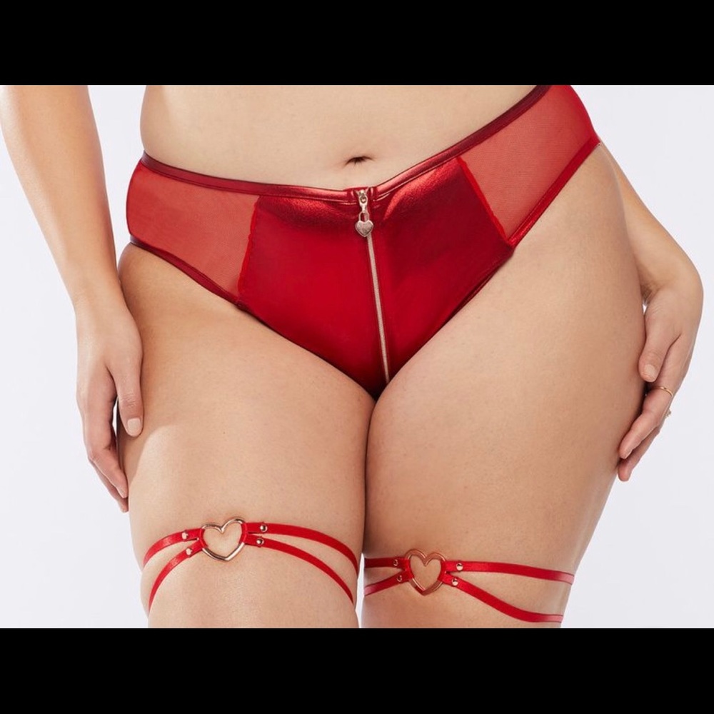 SAVAGE X FENTY LEG GARTERS ❣️